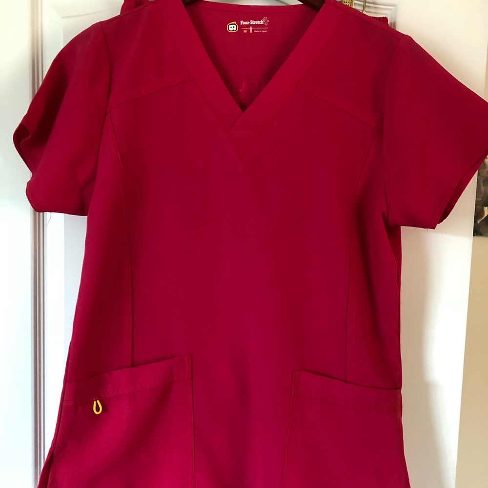 Four-stretch4 women’s scrub top and bottom.